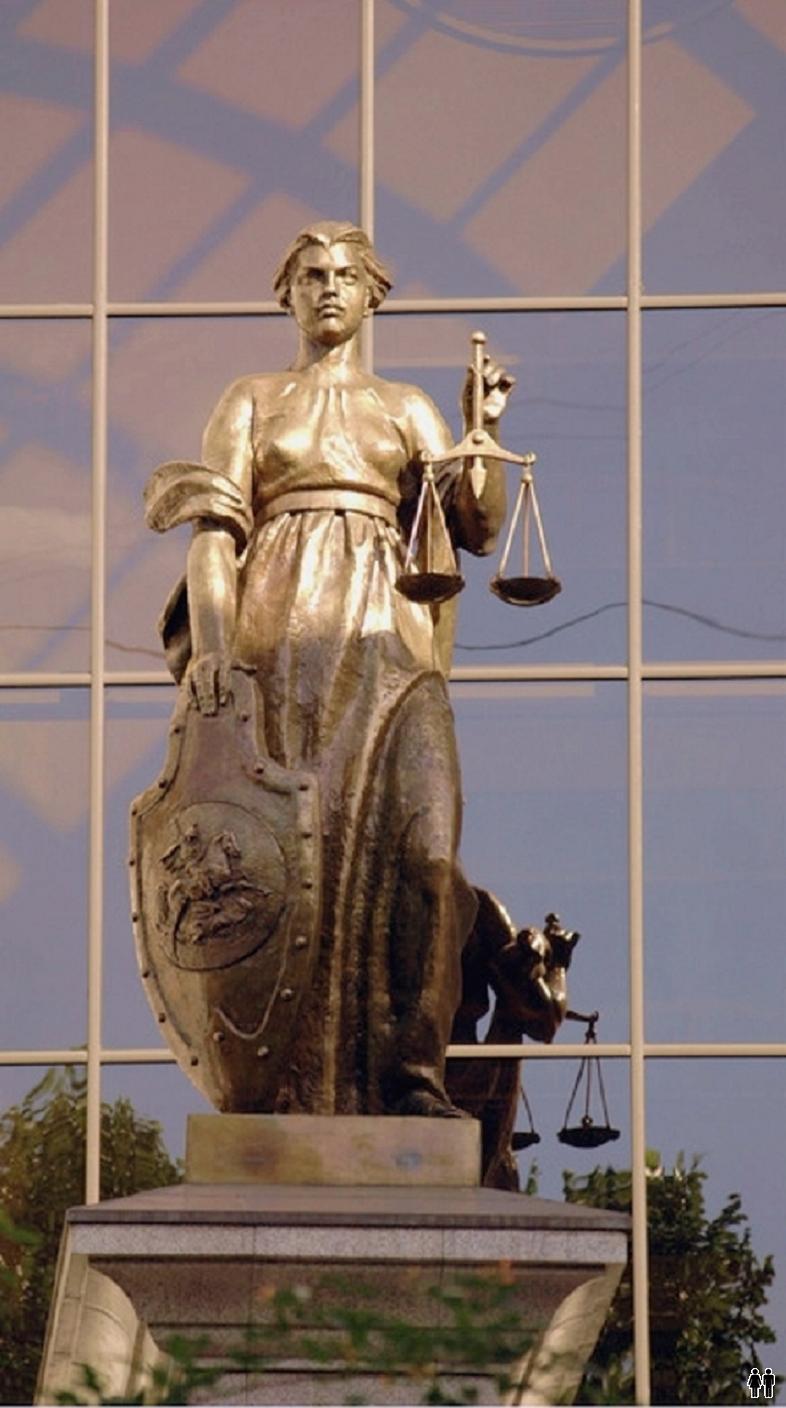 верховный суд рф статуя правосудия